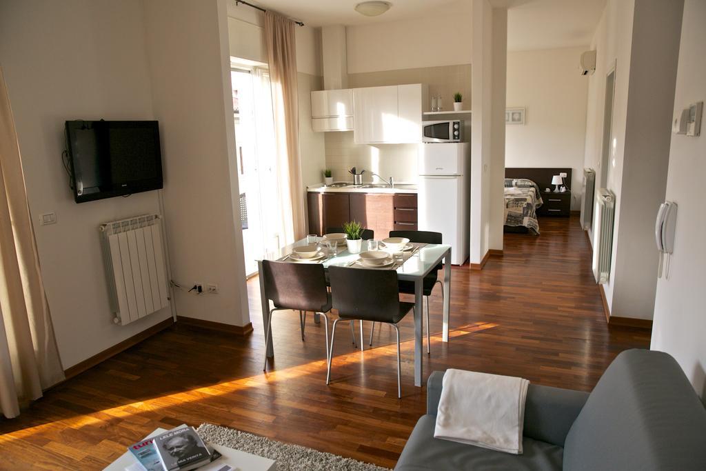 Residence Le Terrazze Триест Экстерьер фото