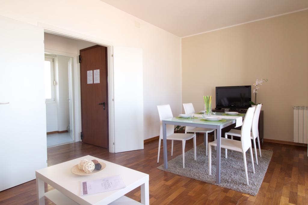 Residence Le Terrazze Триест Экстерьер фото