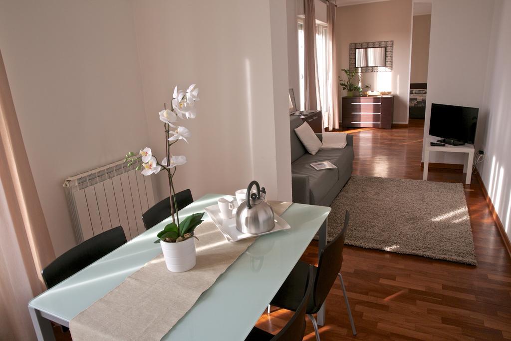 Residence Le Terrazze Триест Экстерьер фото