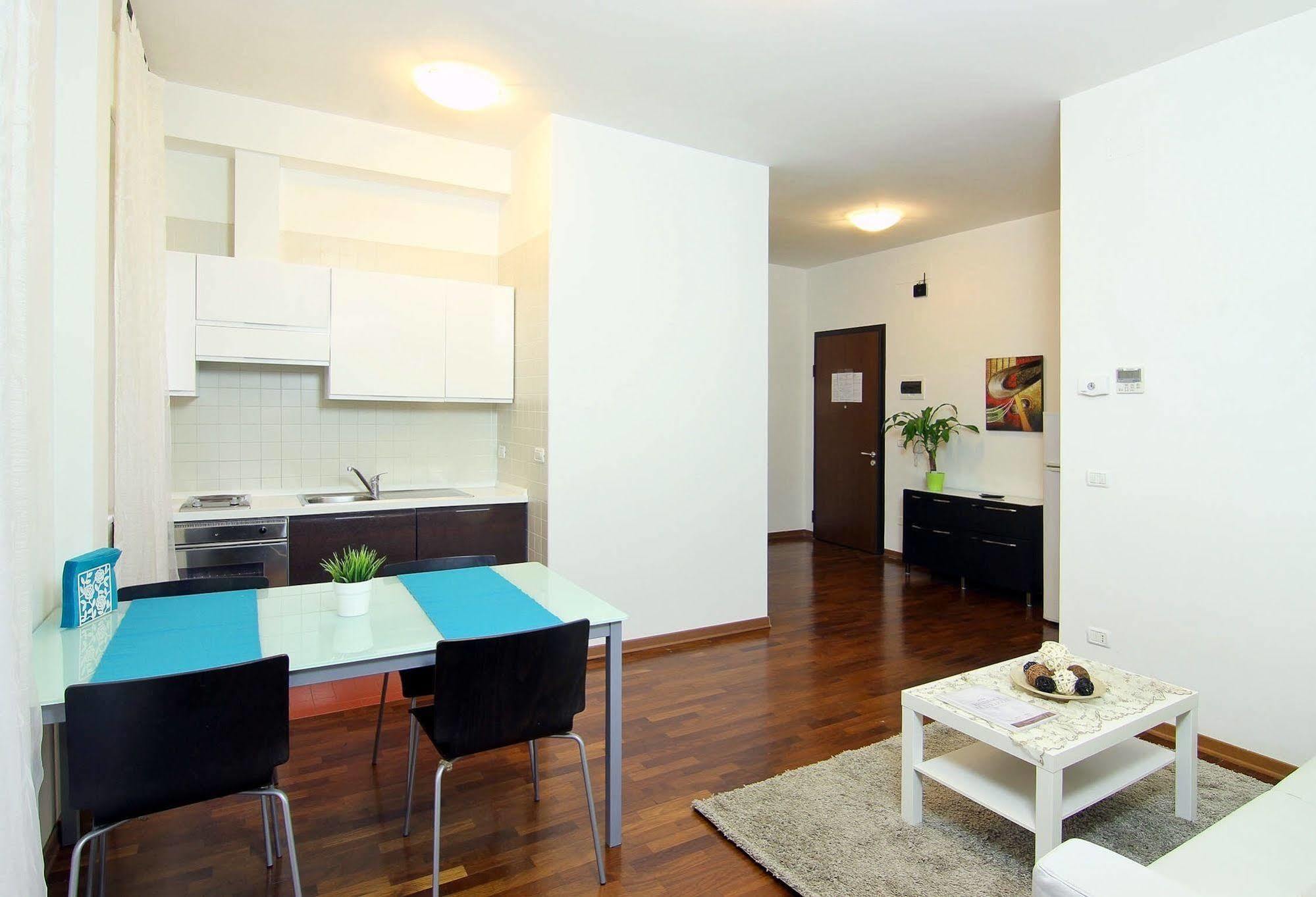 Residence Le Terrazze Триест Экстерьер фото